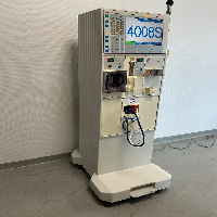 Fresenius Medical Care 4008 S Hemodialys Machines image 1